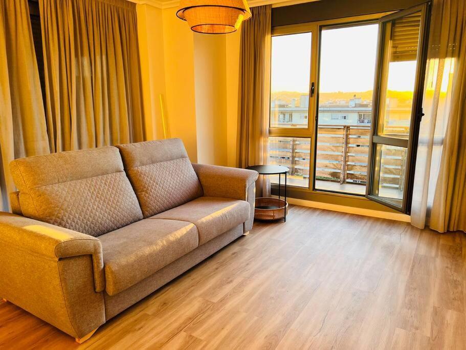 Luminoso Atico Con Terraza Apartment ซานตานเดร์ ภายนอก รูปภาพ