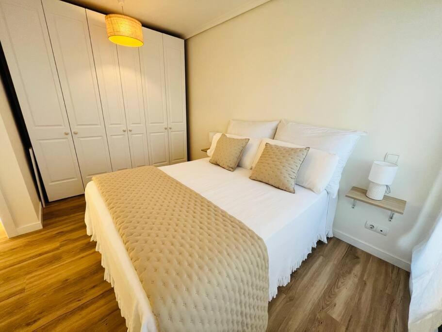 Luminoso Atico Con Terraza Apartment ซานตานเดร์ ภายนอก รูปภาพ